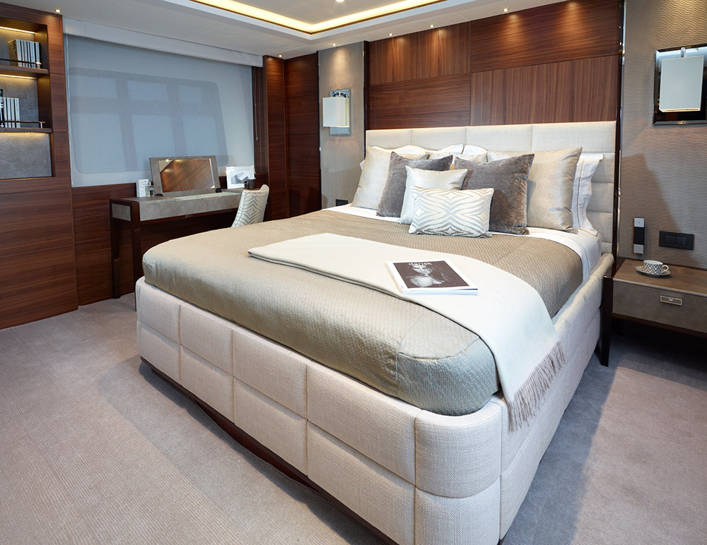 Motor Yacht IMPERIAL PRINCESS BEATRICE By Sunseeker - Guest Cabin
