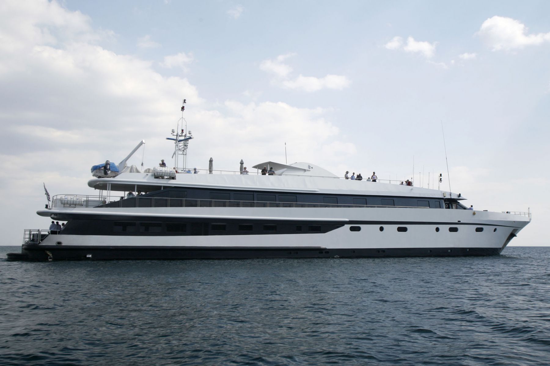 Yacht HARMONY G - Porfile 