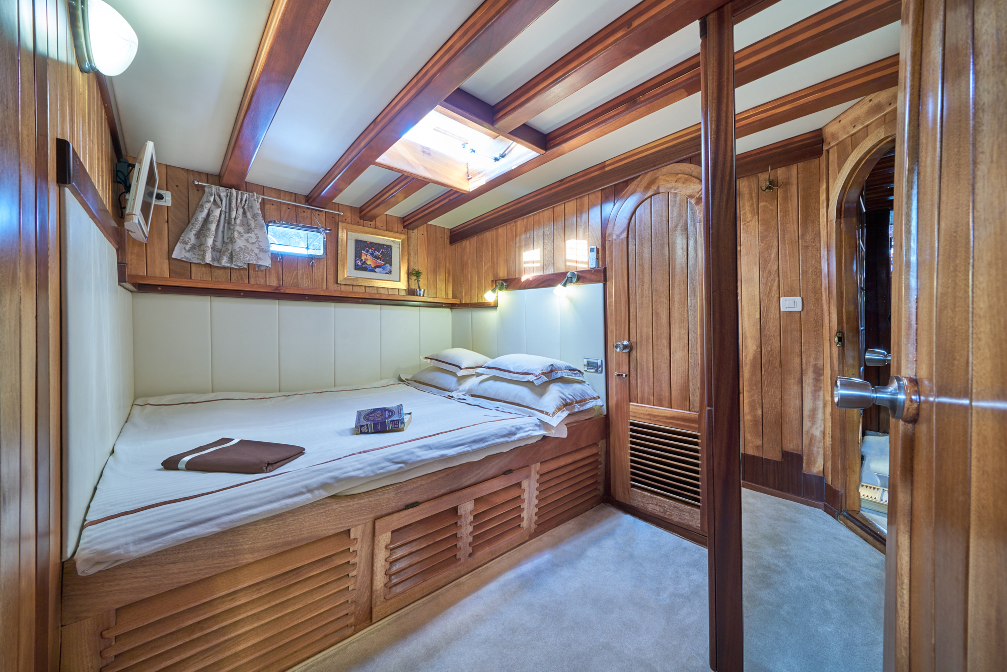 Double Cabin Accommodation