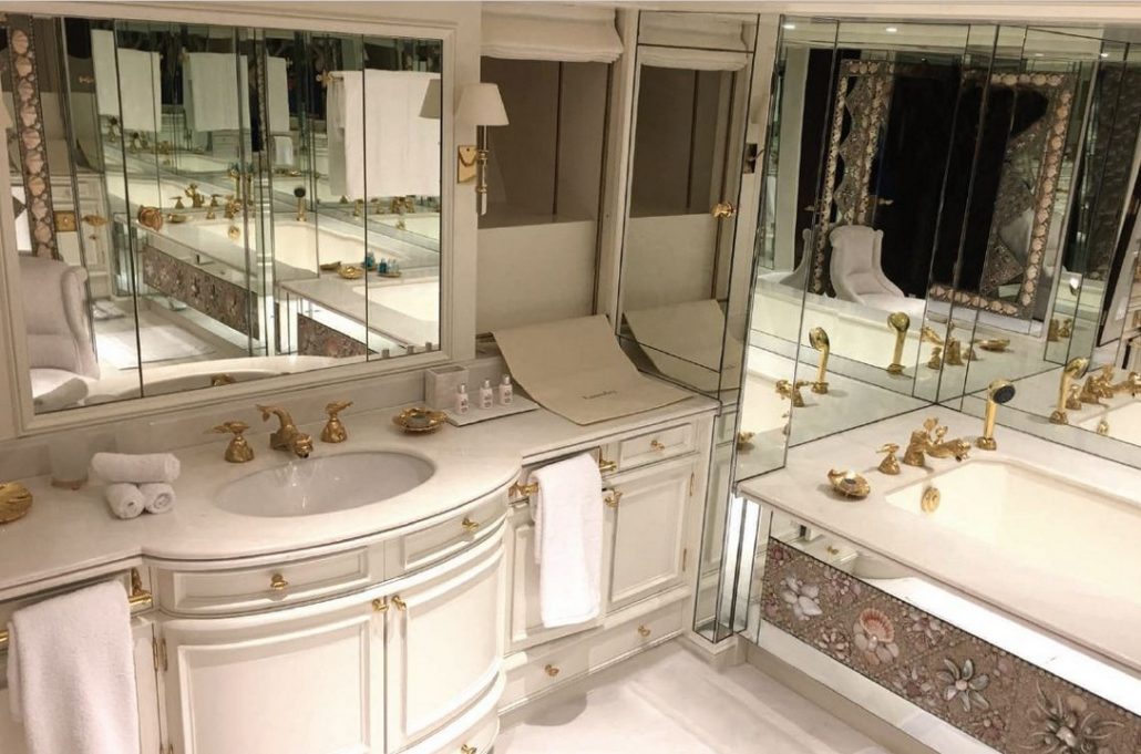 Elegant Bathroom With Bath