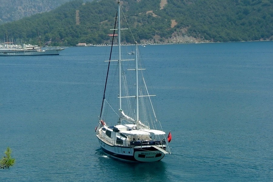 The 24m Yacht ESMA SULTAN II