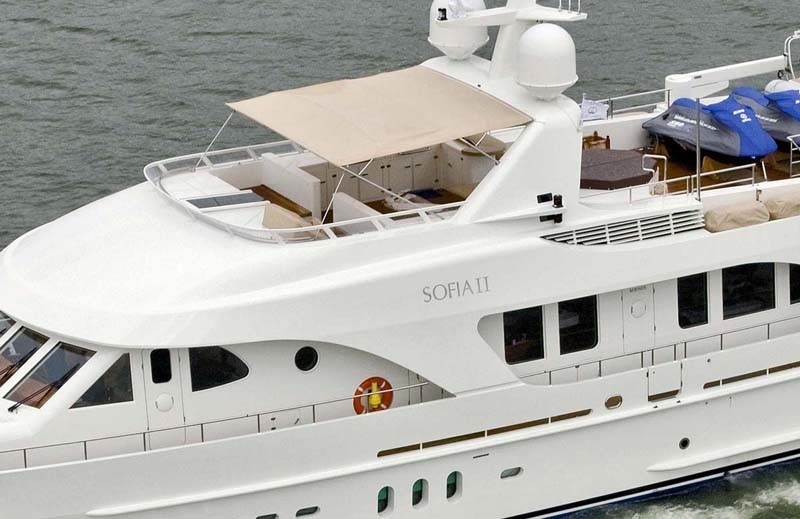 The 30m Yacht ETOILE D'AZUR