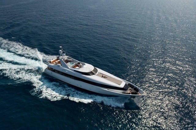 From Above: Yacht PALM B's Cruising Photograph