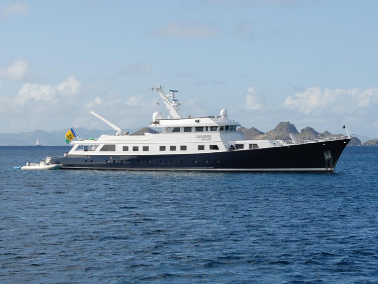 Premier Overview On Board Yacht AGA 6