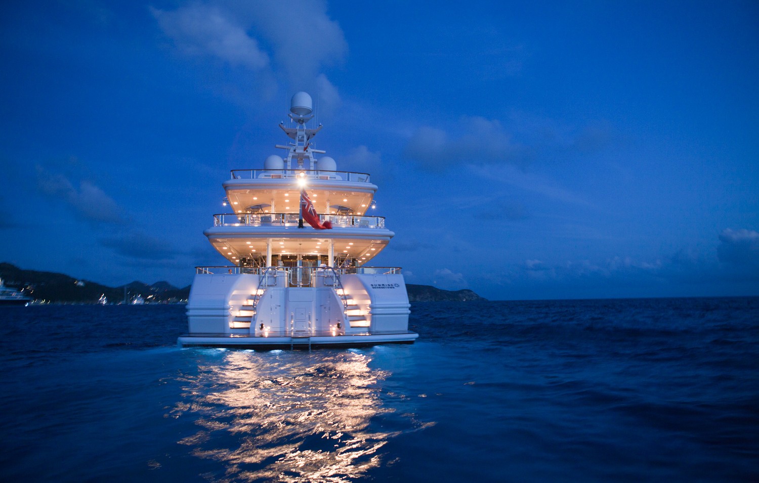 Evening: Yacht SUNRISE's Aft Image