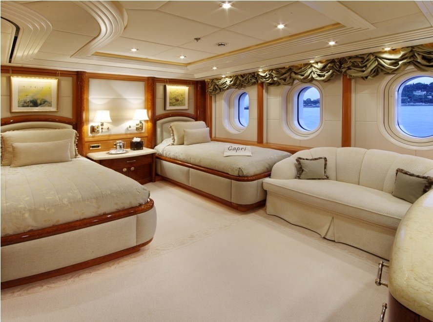 Guest's Twin Bed Cabin Aboard Yacht CAPRI
