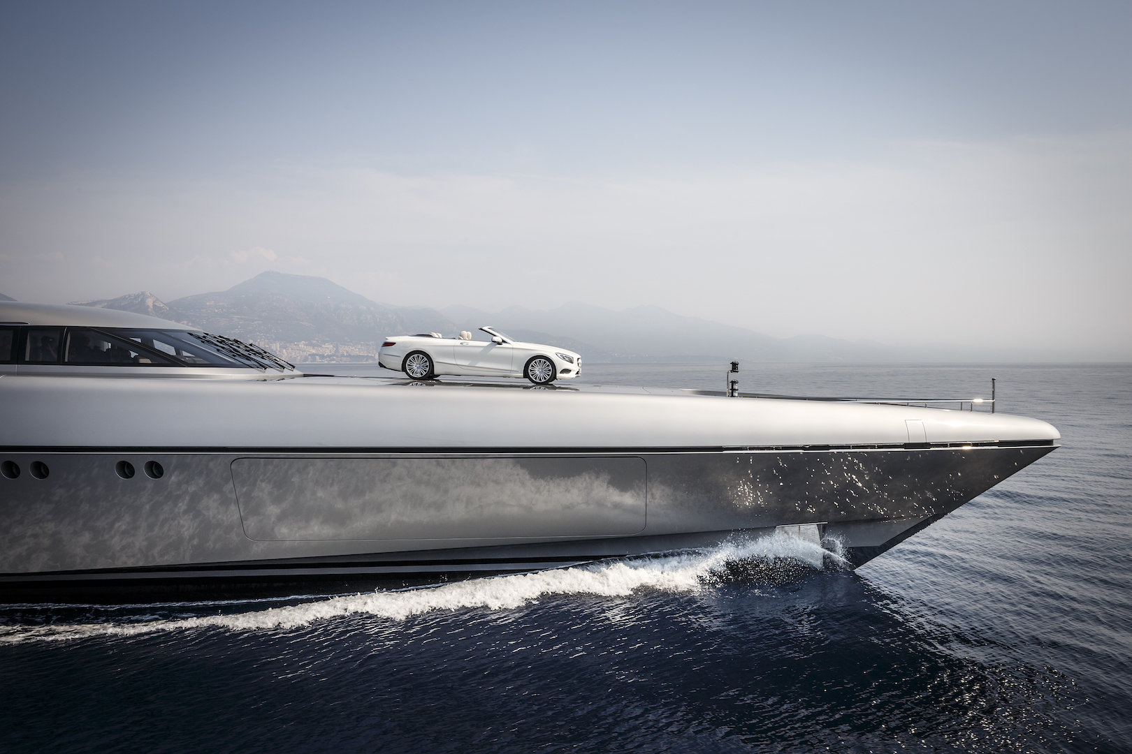 Mercedes-Benz Style previews Silver Arrows motor yacht - Car Body Design