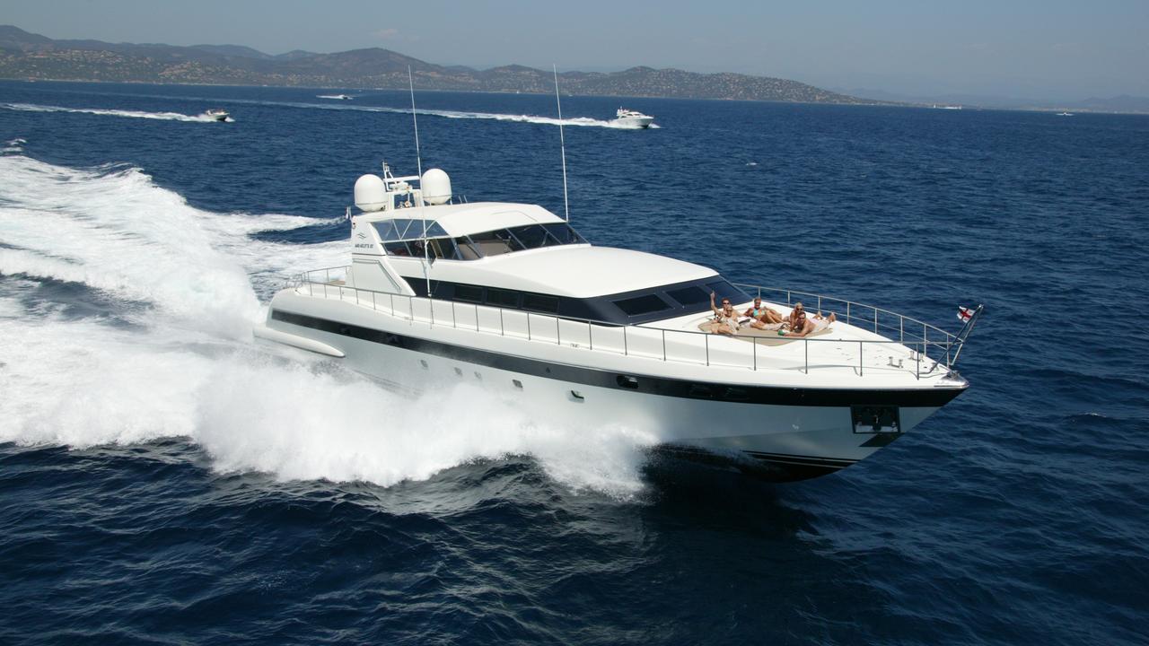 Yacht EQUILIBRIUM By Mangusta With Friends