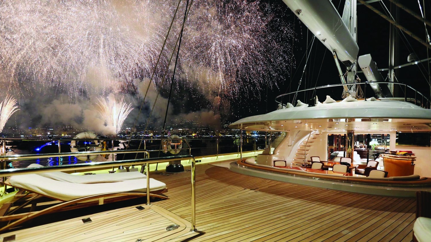 Yacht PARSIFAL III By Perini Navi - Firework Celebrations Evening