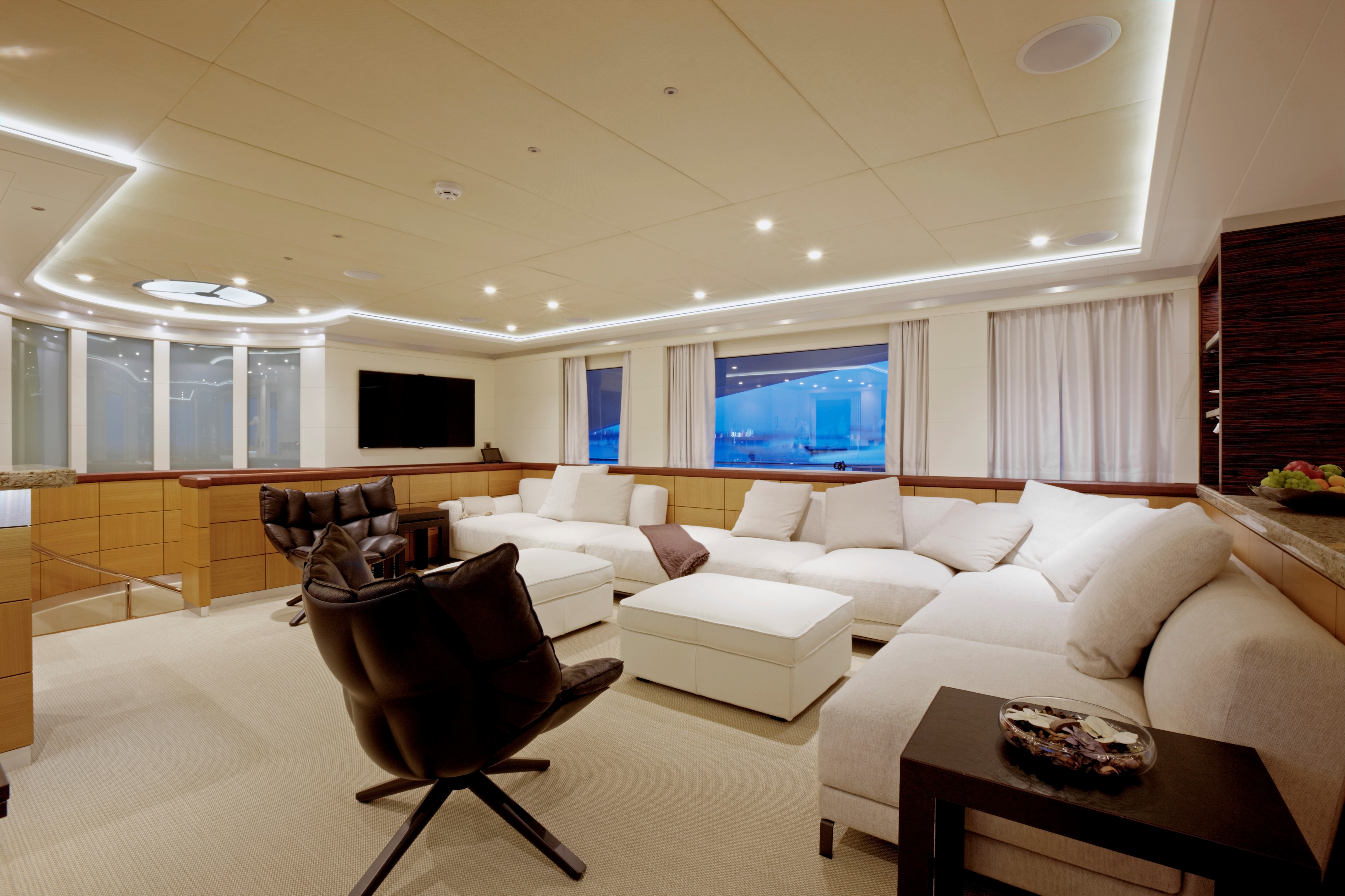 Yacht QUARANTA By Curvelle - Salon Interior