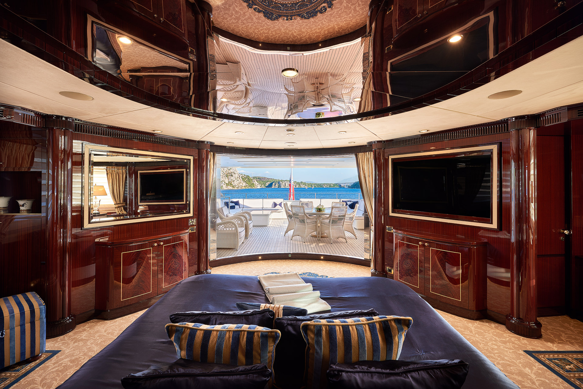 Yacht REVE D'OR By Sanlorenzo - Master Aft Deck