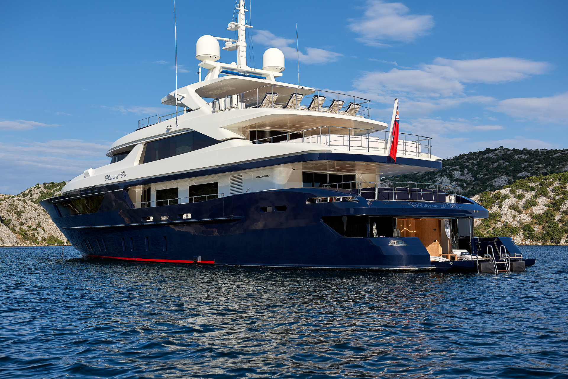 Yacht REVE D'OR By Sanlorenzo - Profile  