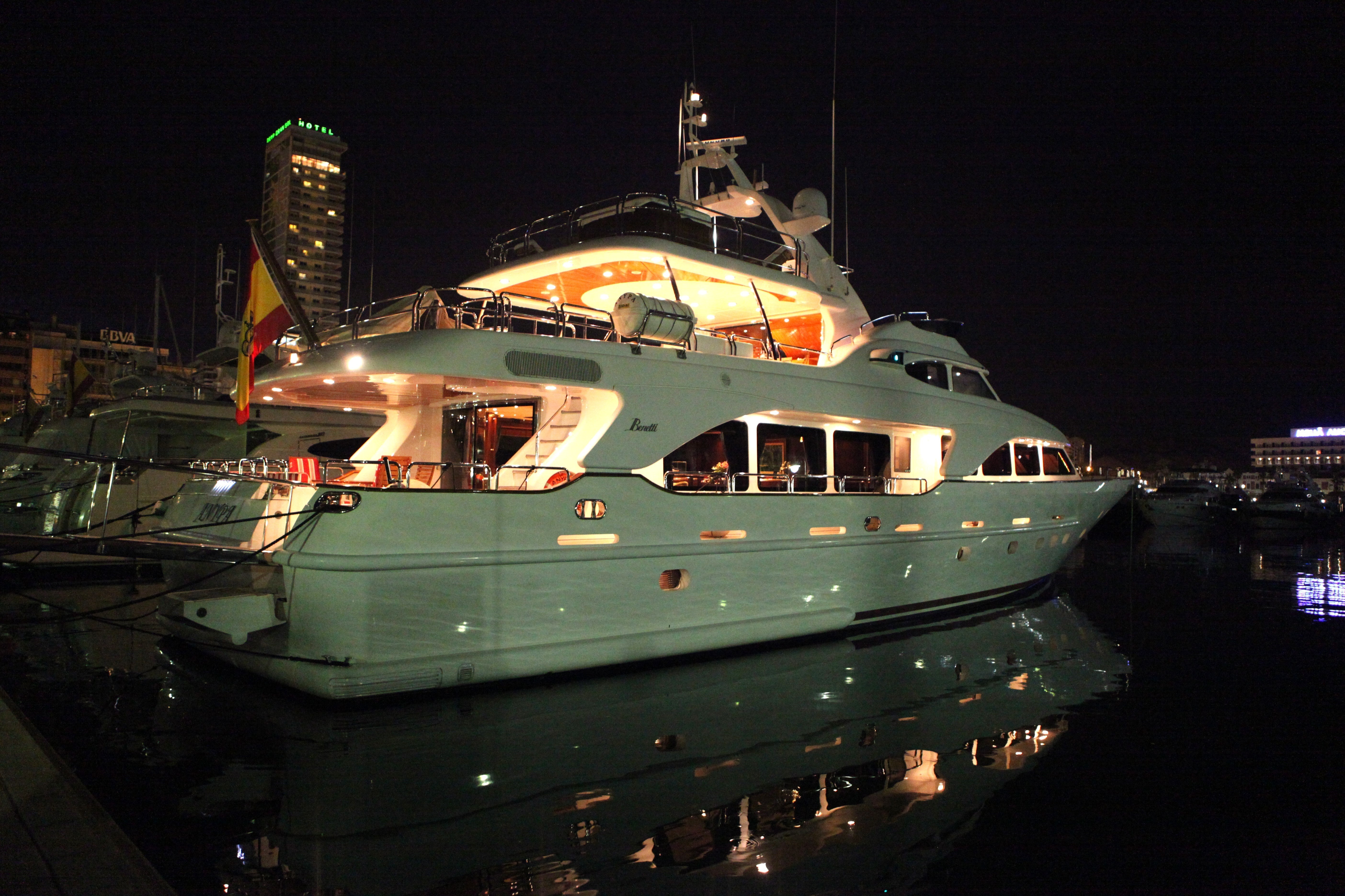 The 30m Yacht ANYPA