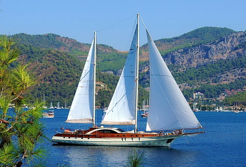 The 30m Yacht JUSTINIANO