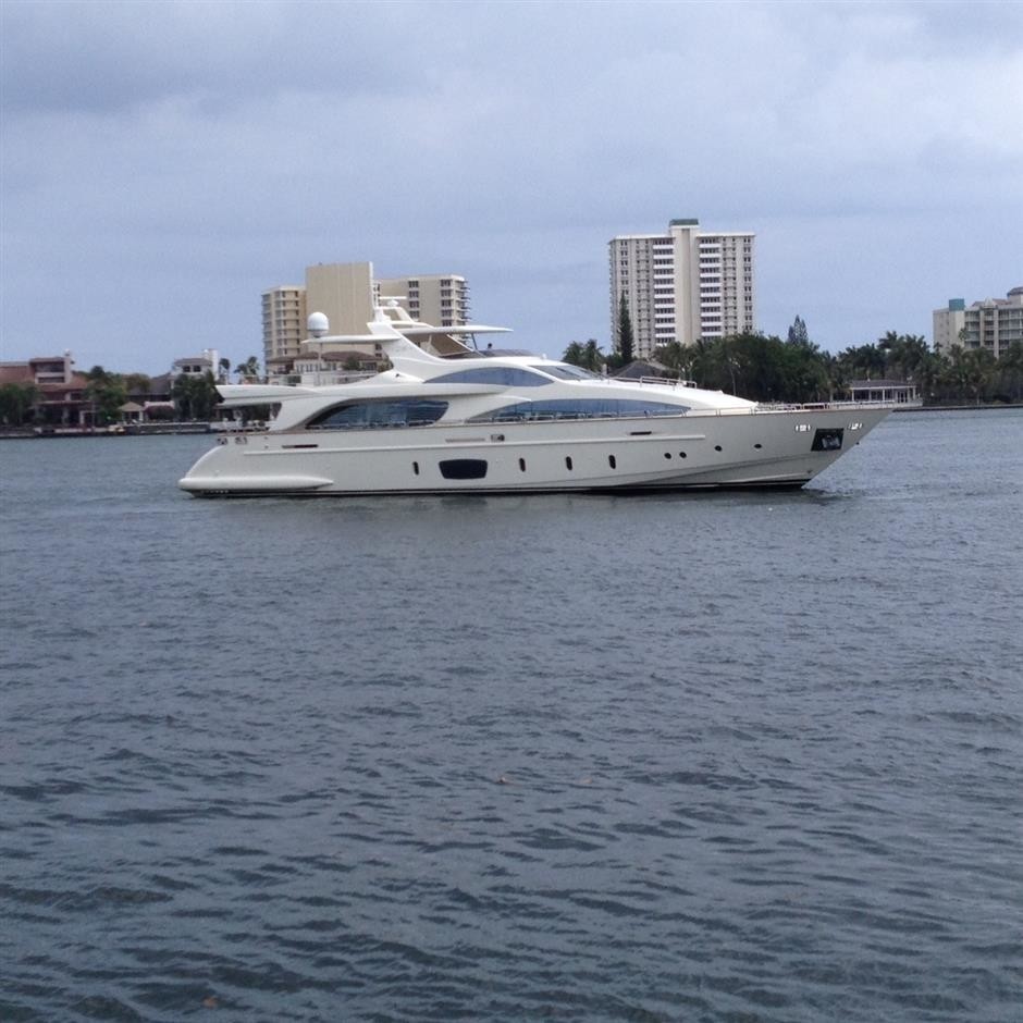The 32m Yacht LADY CAROLE