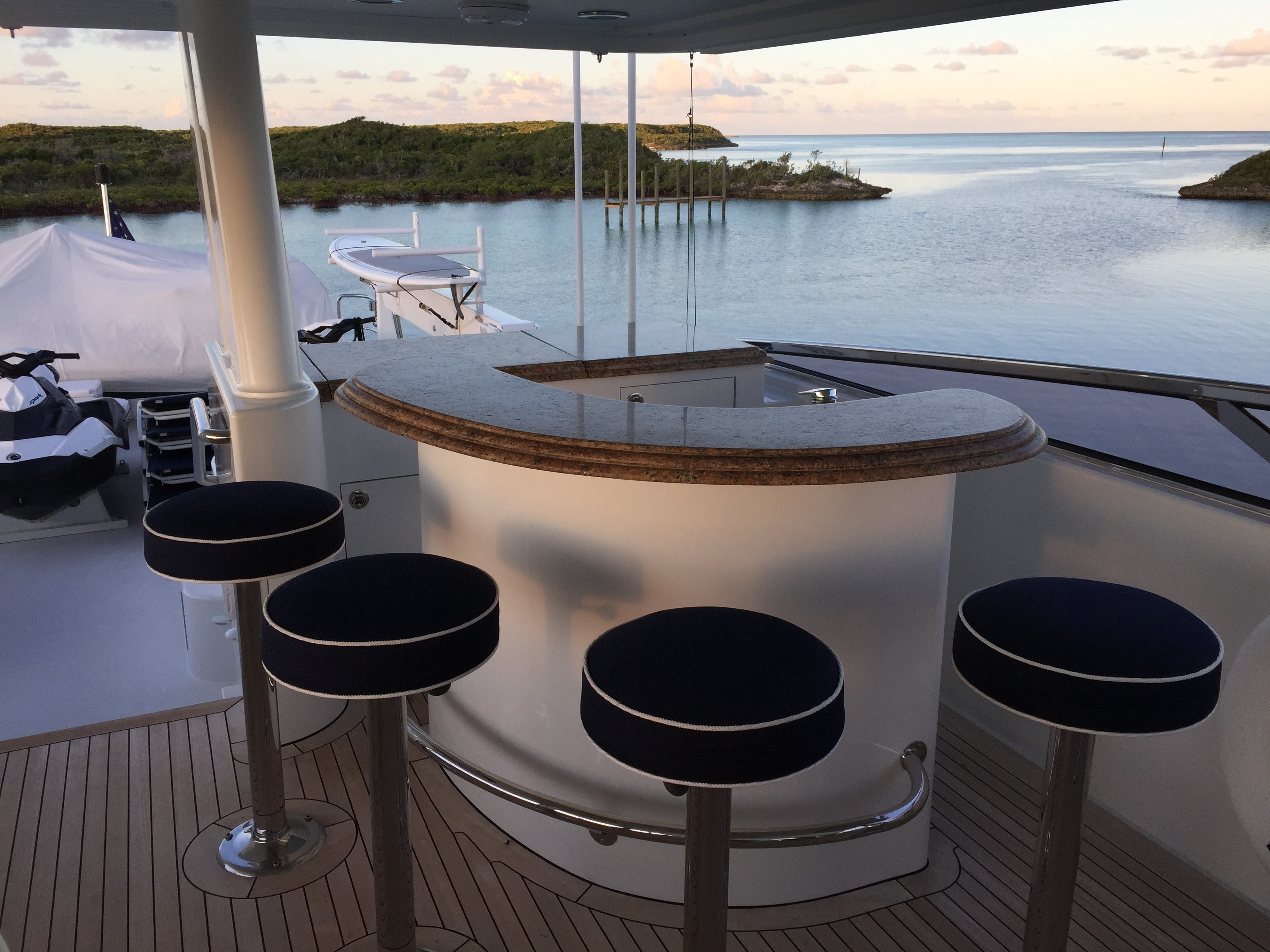 The 34m Yacht OASIS