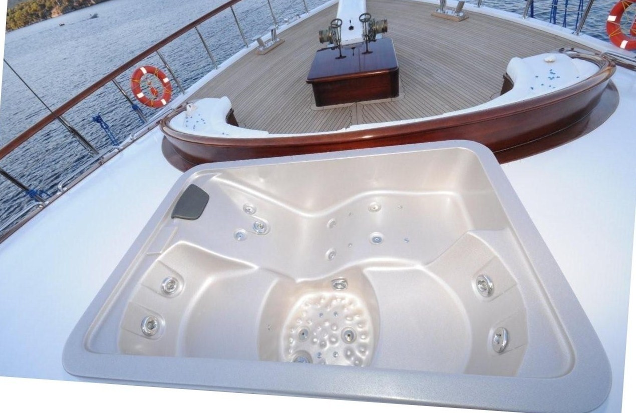The 36m Yacht SMILE