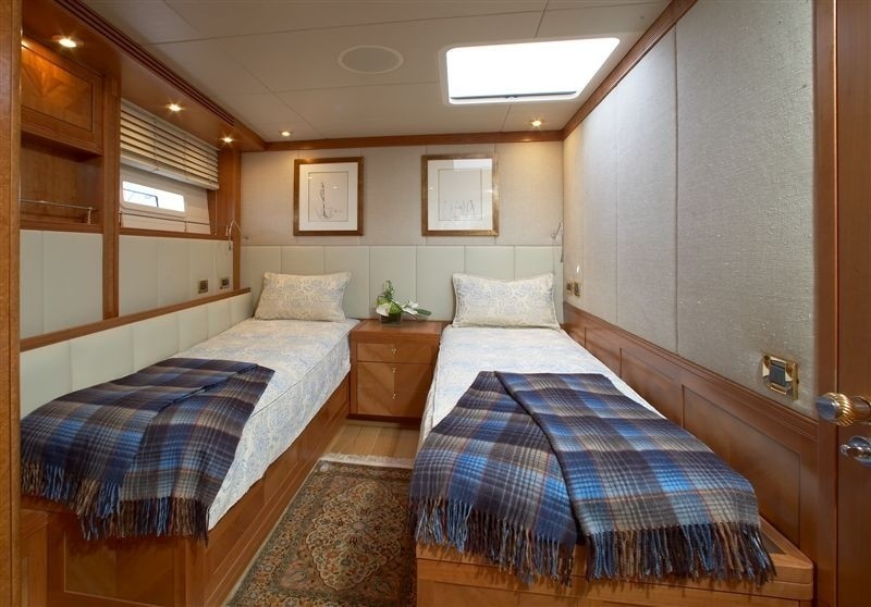 Twin Bed Cabin On Yacht CINDERELLA IV