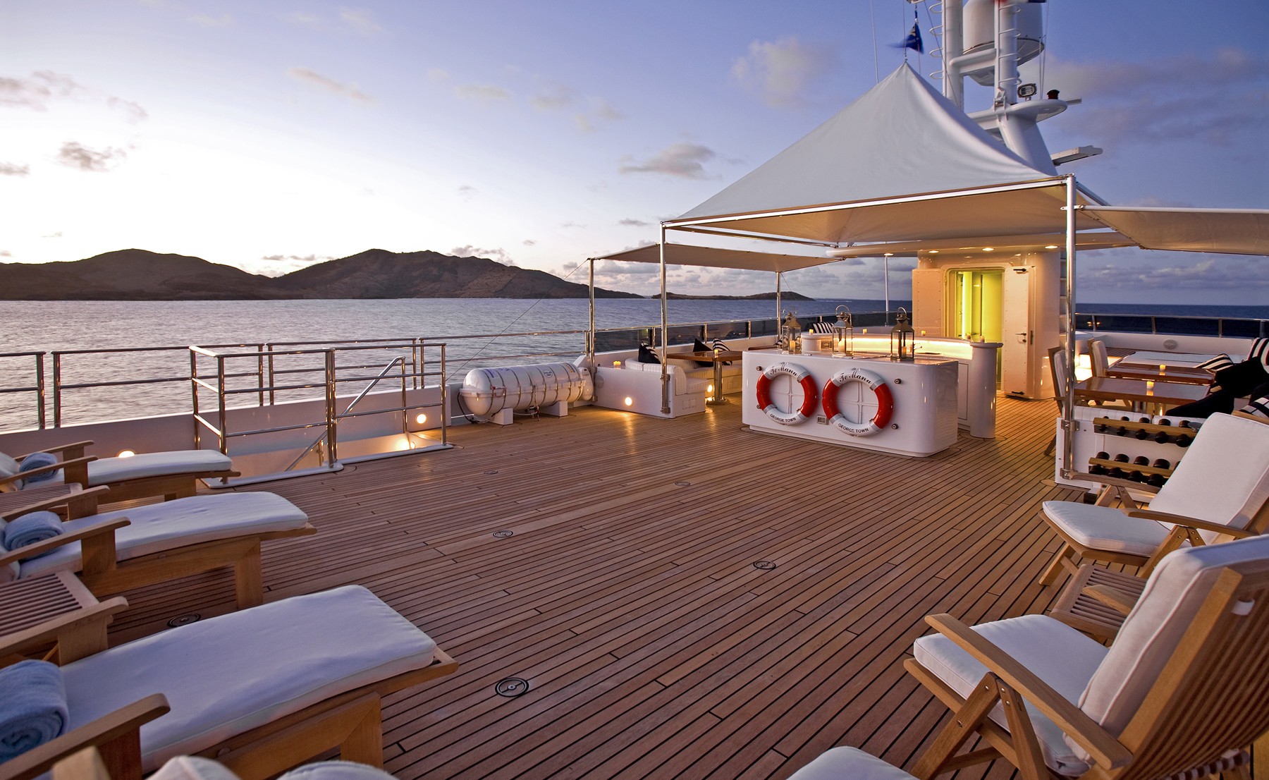Sunset Dusk: Yacht TE MANU's Sun Deck Captured