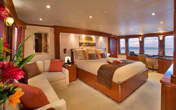 Main Master Cabin On Board Yacht STARGAZER