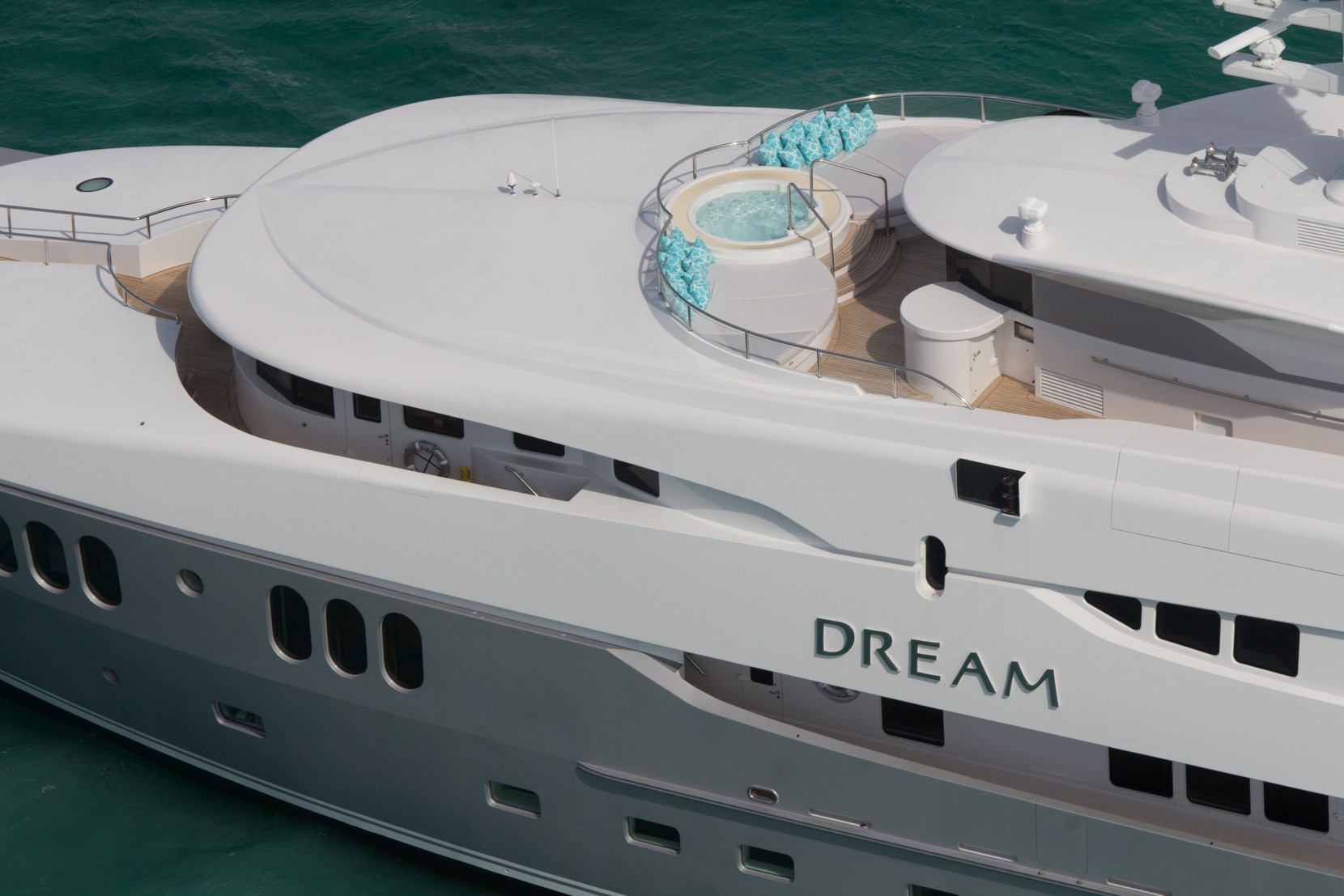 The 57m Yacht DREAM