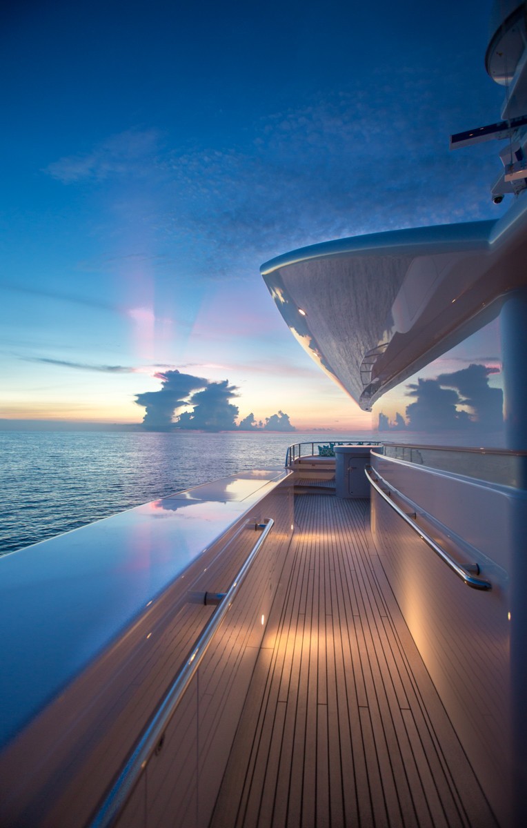 The 57m Yacht DREAM