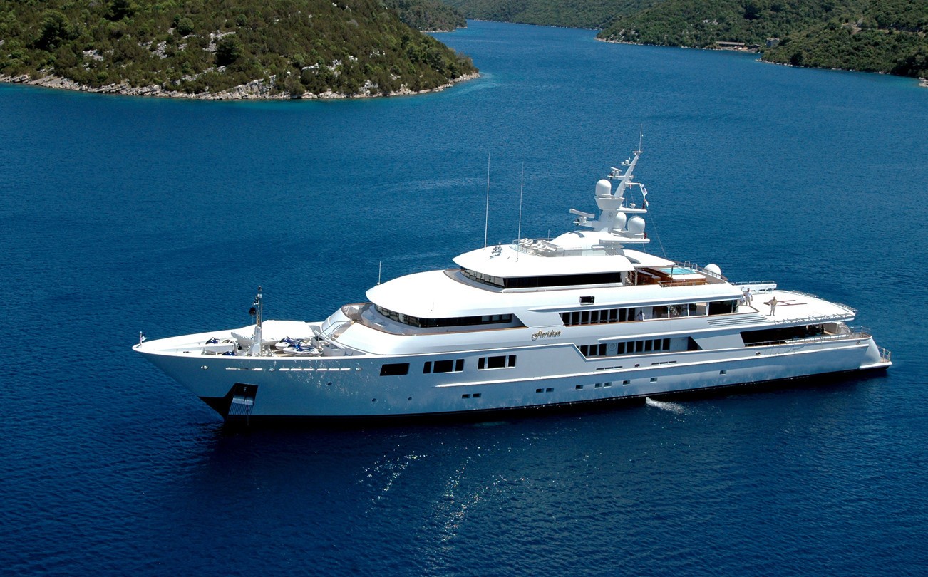 Premier Overview On Board Yacht NOMAD