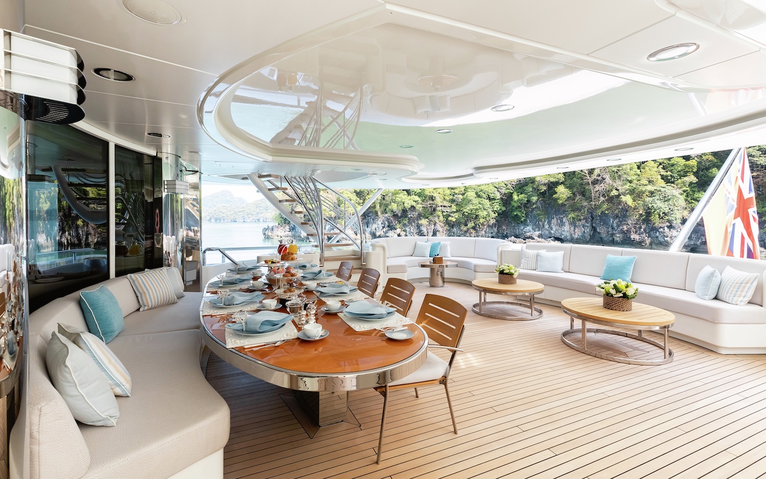 Alfresco Dining Area On The Aft Deck