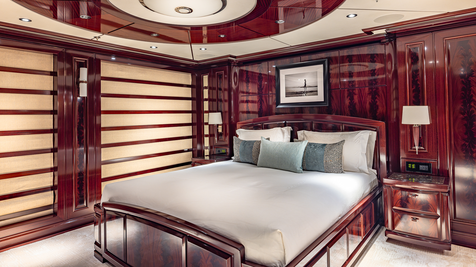 Rock It King VIP Guest Suite Port Aft Blinds Closed Credit Yachting Image