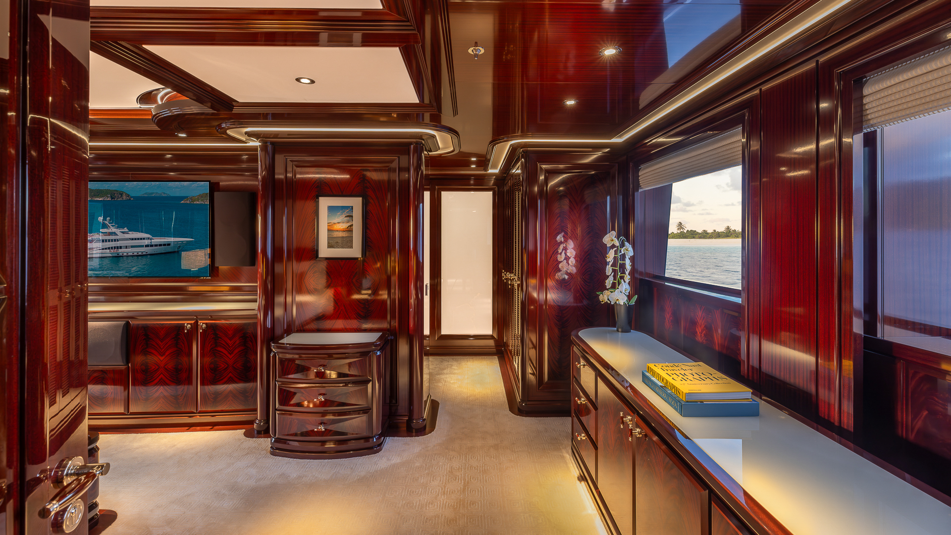 Rock It Master King Suite - Details Credit Yachting Image