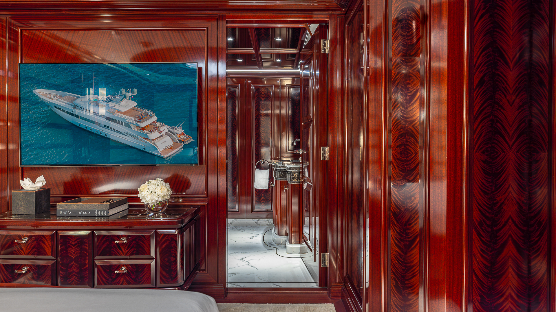 Rock It Queen Guest Suite - Walk Through To Ensuite Credit Yachting Image