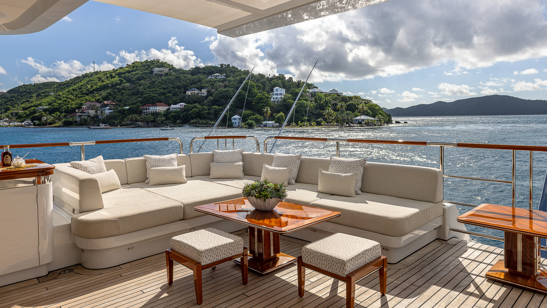 Rock It Sun Deck Starboard Aft Seating Credit Yachting Image