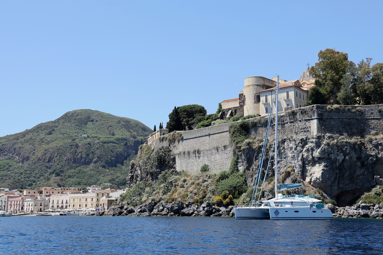 Charter Vacation In The Med With LIR Yacht