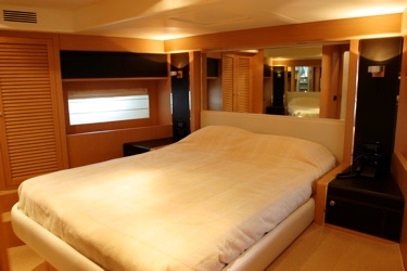 4FIVE -  VIP Cabin