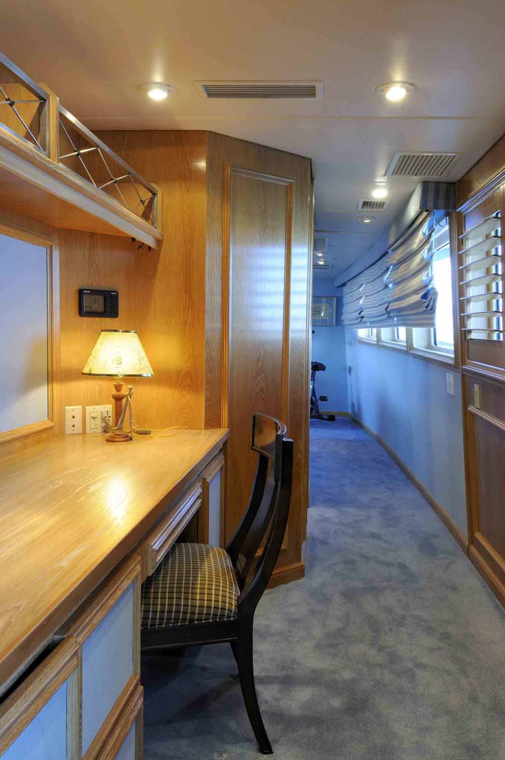 AI - Master Stateroom Office