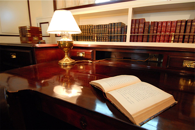 ANGEL HEART Master Suite Office