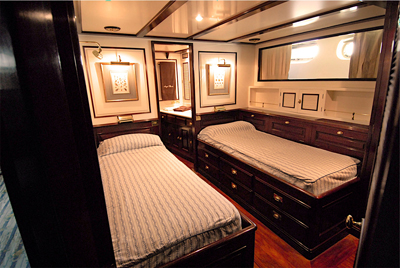 ANGEL HEART Twin Cabin