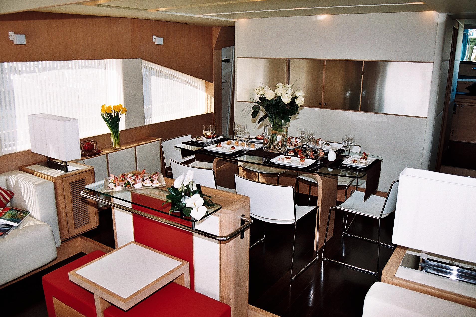 Aicon Yacht KRYS KAR - Dining Area