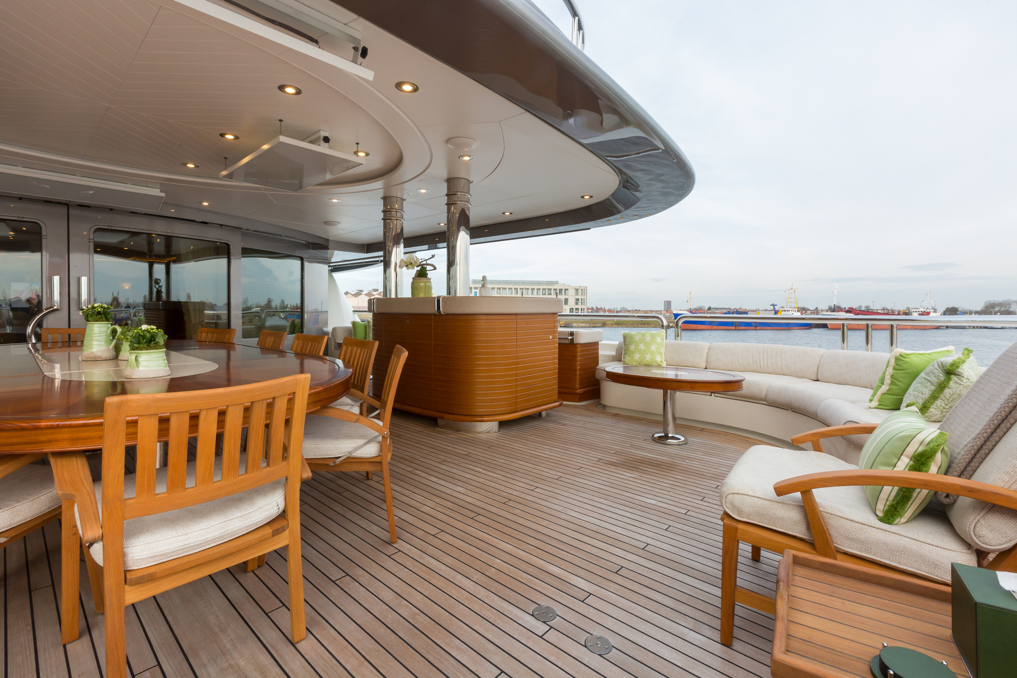 Amels yacht CALYPSO - Upper aft deck