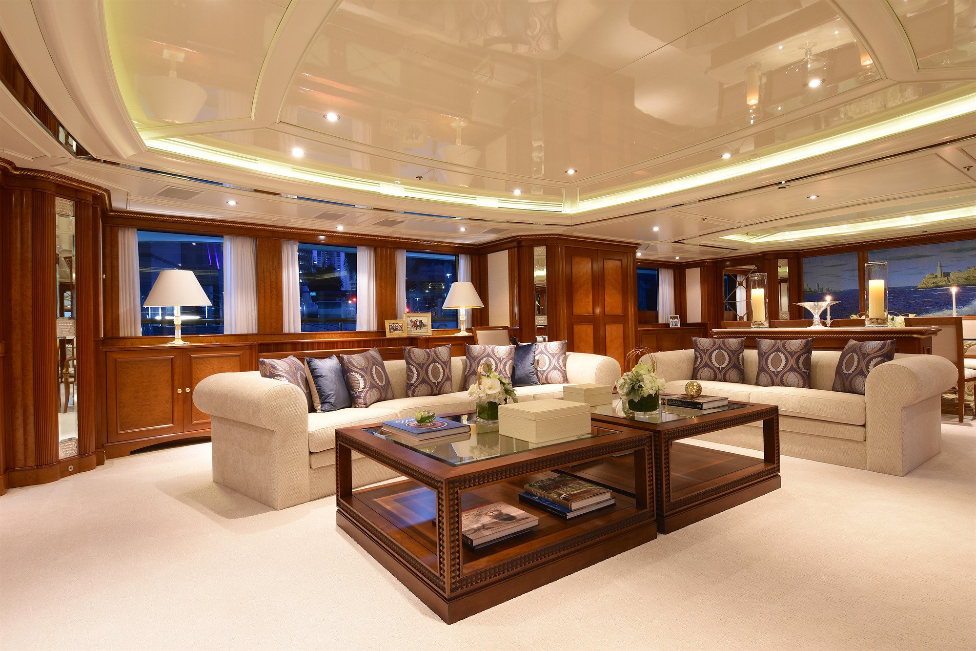 Benetti yacht LADY MICHELLE - Salon view
