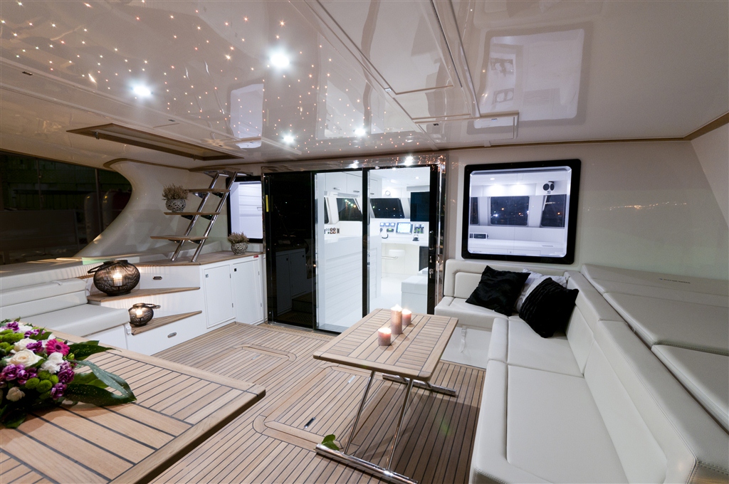 Catamaran DREAMLINER -  Aft Deck