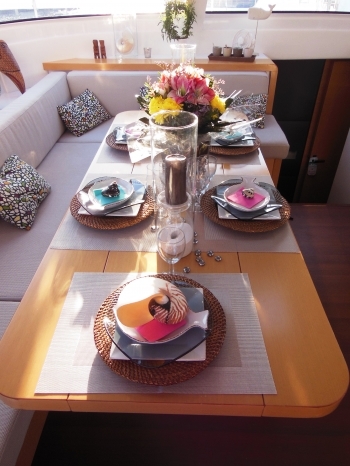 Catamaran FILOSOF -  Dining Table