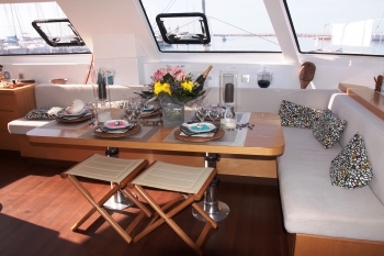 Catamaran FILOSOF -  Salon Dining