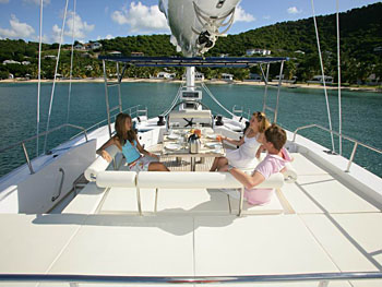 Catamaran Luna - Flybridge