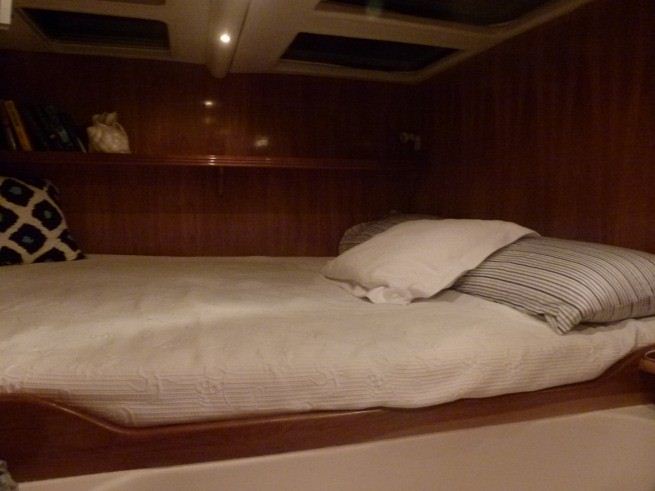Catamaran MANZY -  Guest Cabin