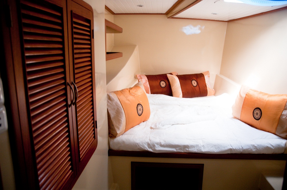 Catamaran NAUTINESS II  -  Guest Cabin
