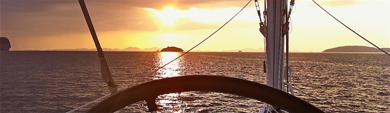 Catamaran SEA SPIRIT -  Into the Sunset