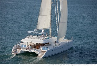 Catamaran VACOA - On Charter