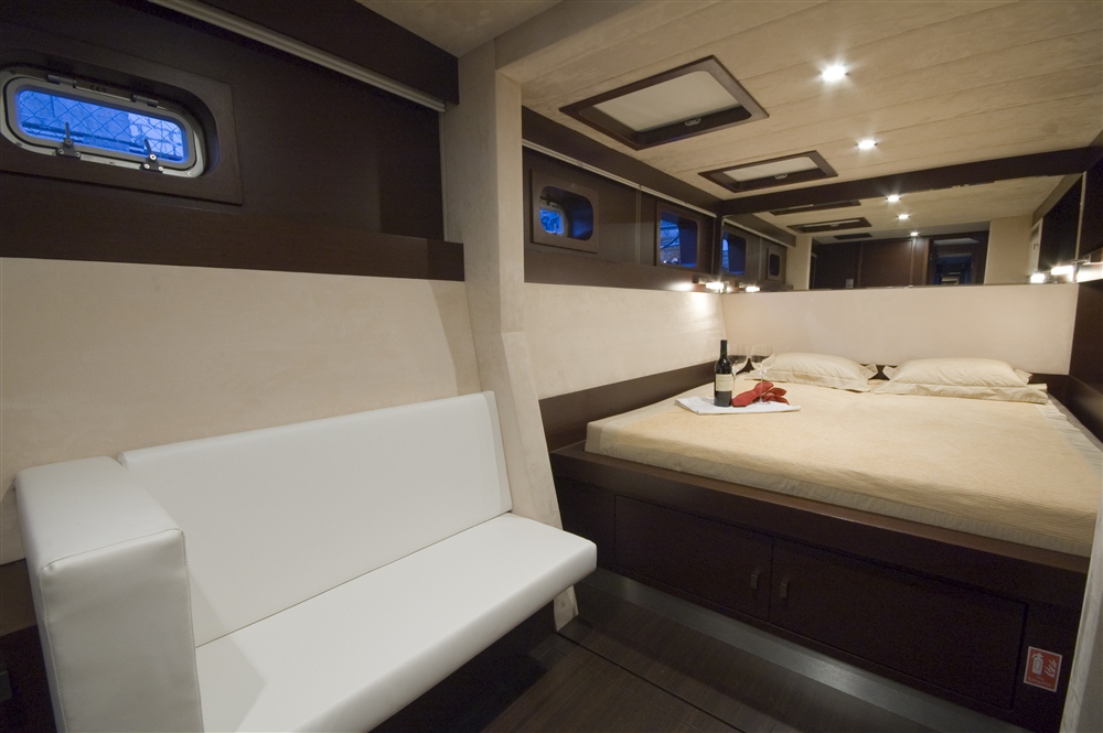 CatamaranTURETE -  Guest Cabin 2