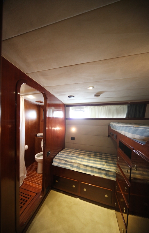 Classic Yacht HATHOR -  Twin Cabin 2